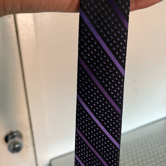 Michael Kors purple and Black Striped Tie #office - Picture 4 of 4